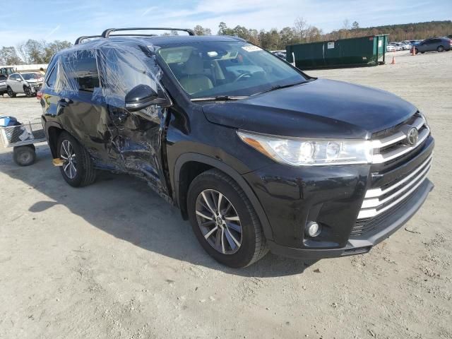 2018 Toyota Highlander SE