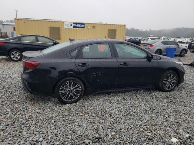 2023 KIA Forte GT Line