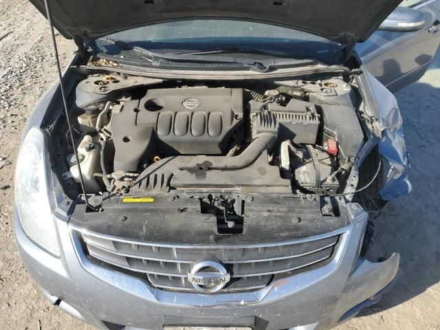 2010 Nissan Altima Base