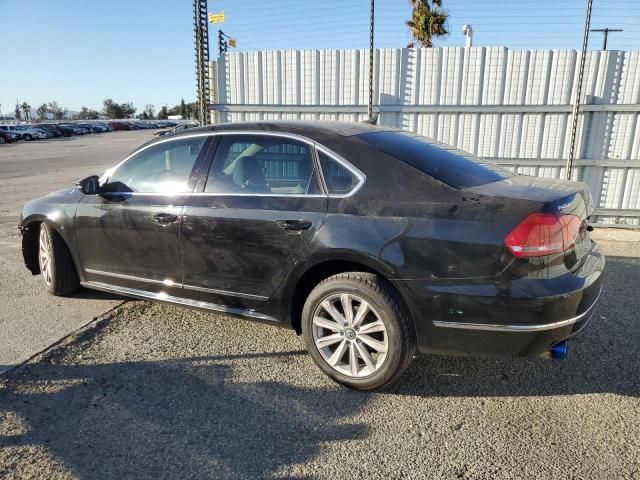 2012 Volkswagen Passat SEL