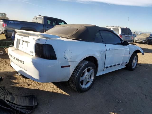 2001 Ford Mustang