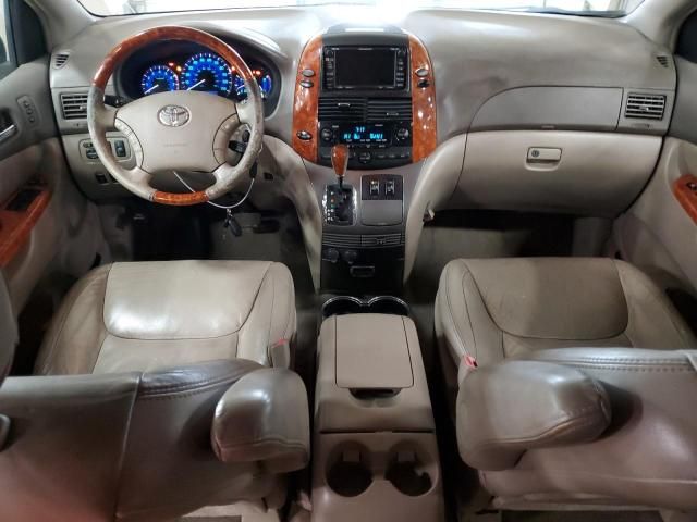 2006 Toyota Sienna XLE