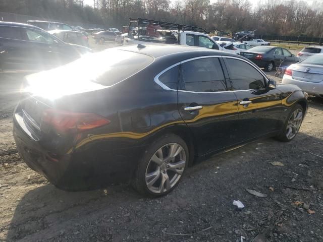 2016 Infiniti Q70 3.7