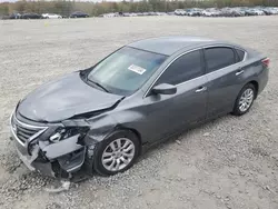 Salvage cars for sale at Memphis, TN auction: 2015 Nissan Altima 2.5