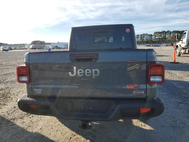 2022 Jeep Gladiator Overland