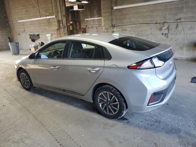 2020 Hyundai Ioniq SE