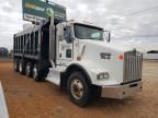 2014 Kenworth Construction T800