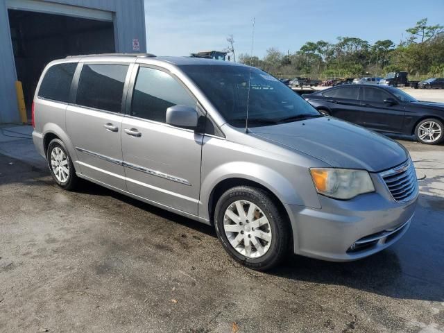 2013 Chrysler Town & Country Touring