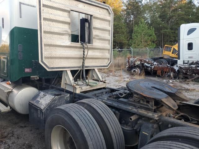 2007 Freightliner Columbia 112