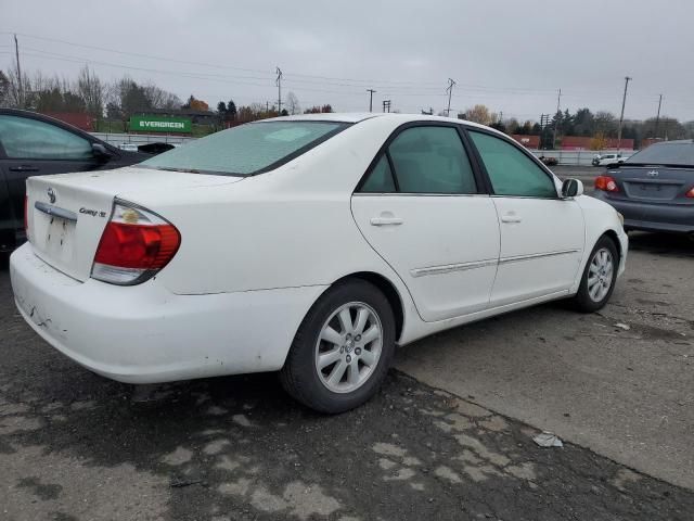 2005 Toyota Camry LE