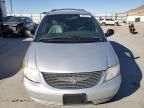 2004 Chrysler Town & Country EX