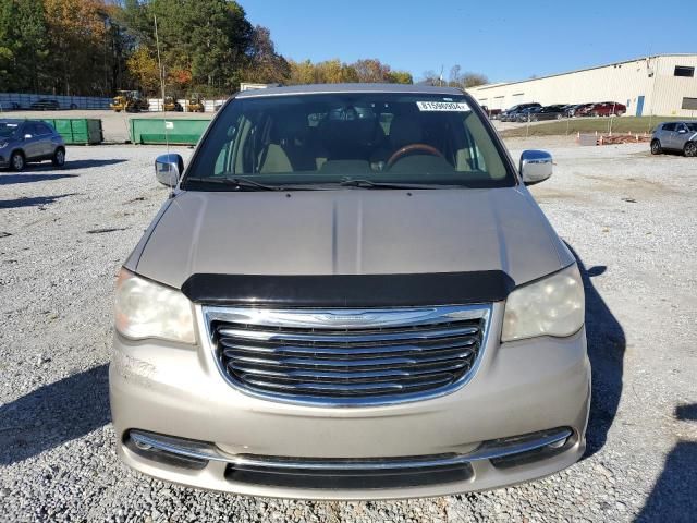 2013 Chrysler Town & Country Limited