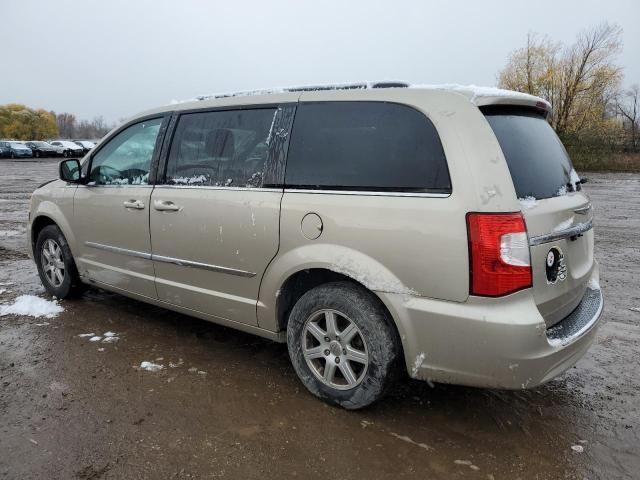 2012 Chrysler Town & Country Touring