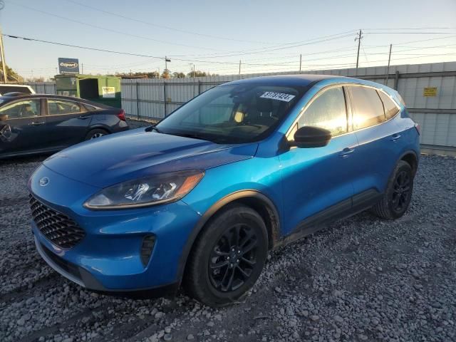 2020 Ford Escape SE Sport