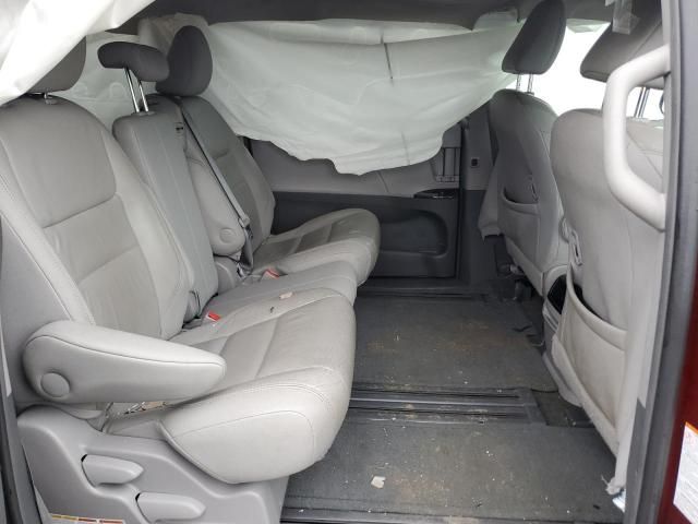 2016 Toyota Sienna XLE