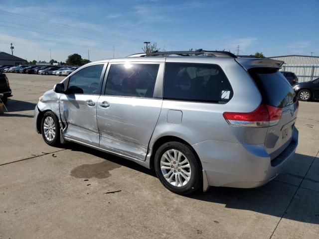 2014 Toyota Sienna XLE