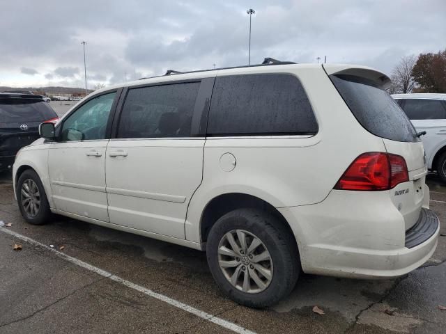 2012 Volkswagen Routan SE