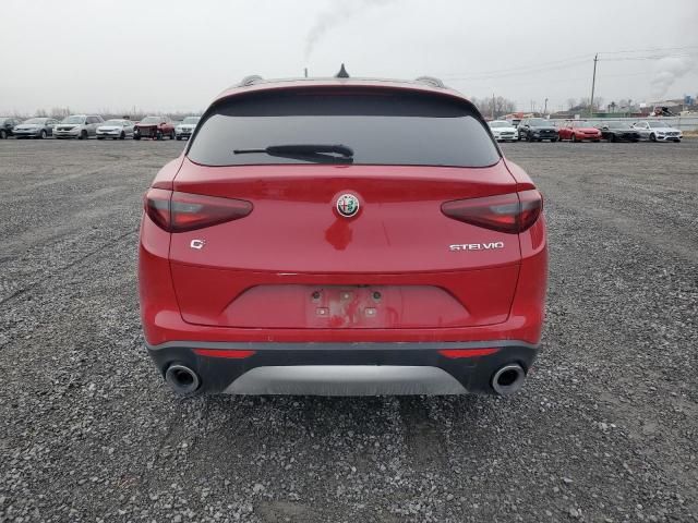 2018 Alfa Romeo Stelvio Sport