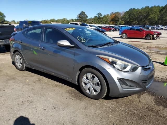 2016 Hyundai Elantra SE