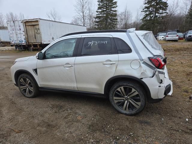 2020 Mitsubishi RVR SE