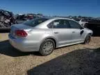 2014 Volkswagen Passat S