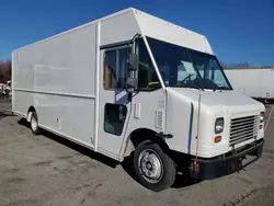 Salvage cars for sale from Copart Cahokia Heights, IL: 2017 Freightliner Chassis M Line WALK-IN Van