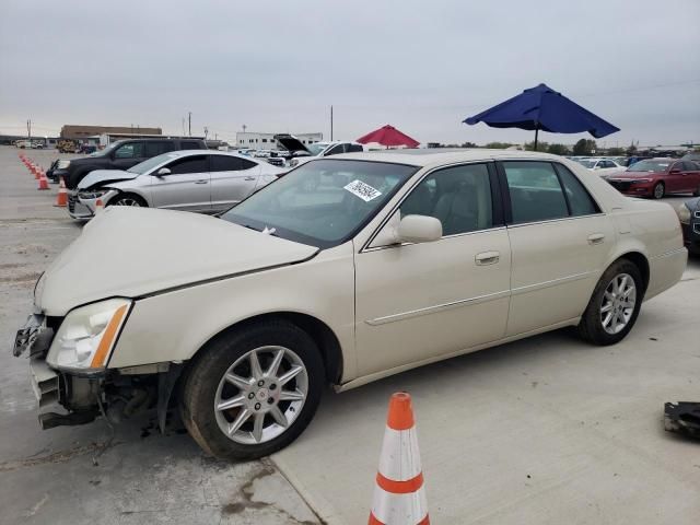 2010 Cadillac DTS Luxury Collection