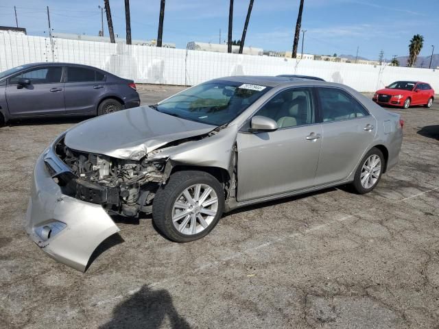 2014 Toyota Camry Hybrid