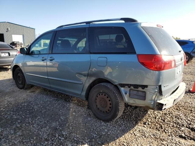 2009 Toyota Sienna CE