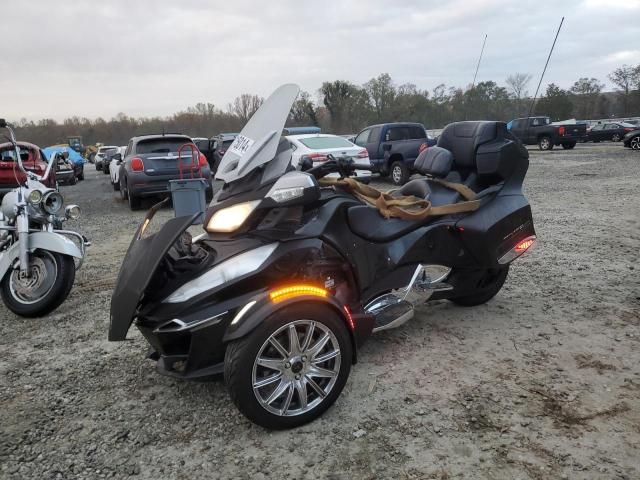 2015 Can-Am Spyder Roadster RT