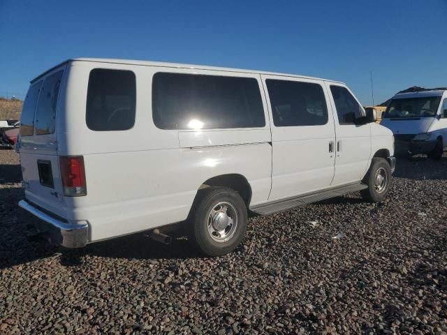 2011 Ford Econoline E350 Super Duty Wagon