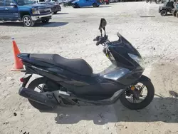 Salvage motorcycles for sale at Ocala, FL auction: 2015 Honda PCX 150