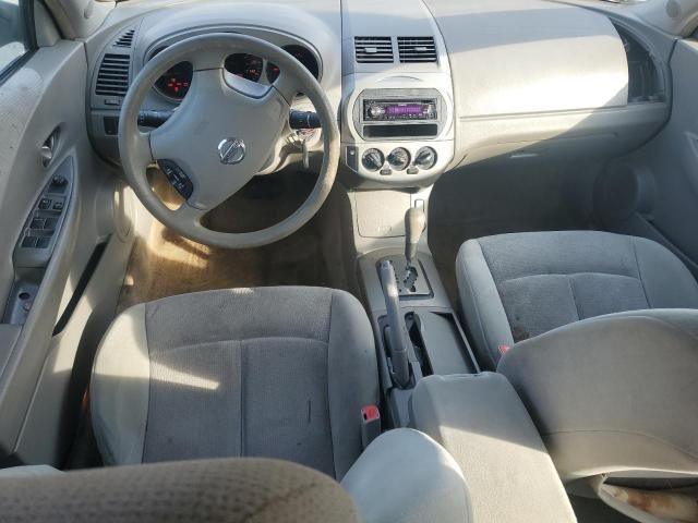 2003 Nissan Altima Base