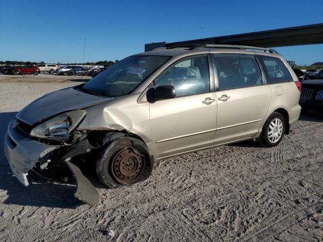 2005 Toyota Sienna CE