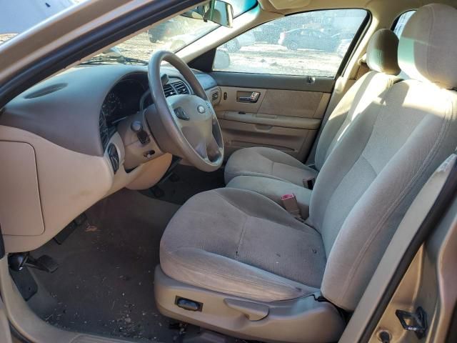 2002 Ford Taurus SE