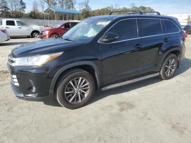 2018 Toyota Highlander SE