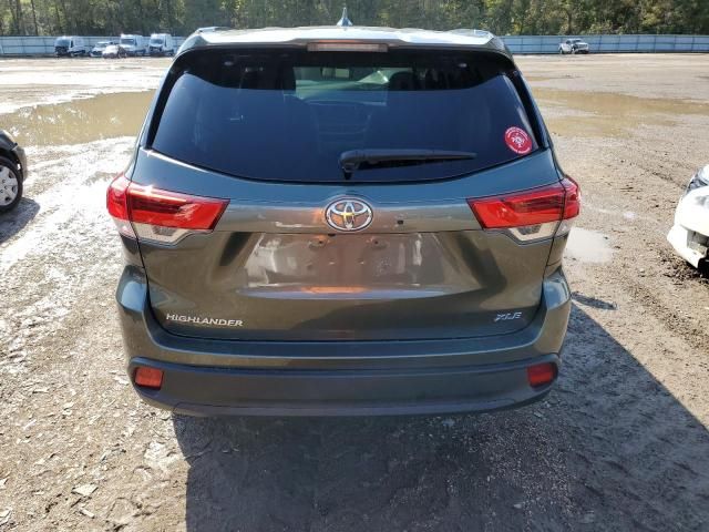 2019 Toyota Highlander SE