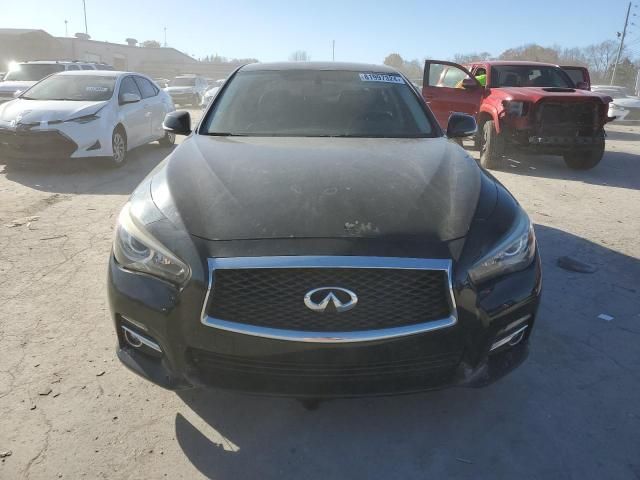 2016 Infiniti Q50 Premium