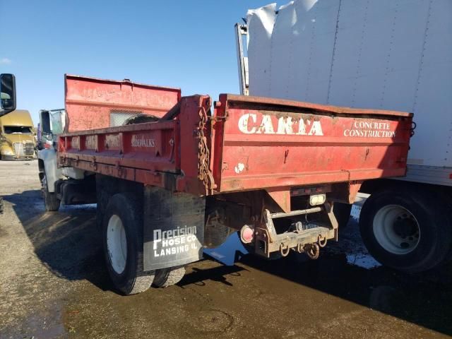 1992 Ford F700 F