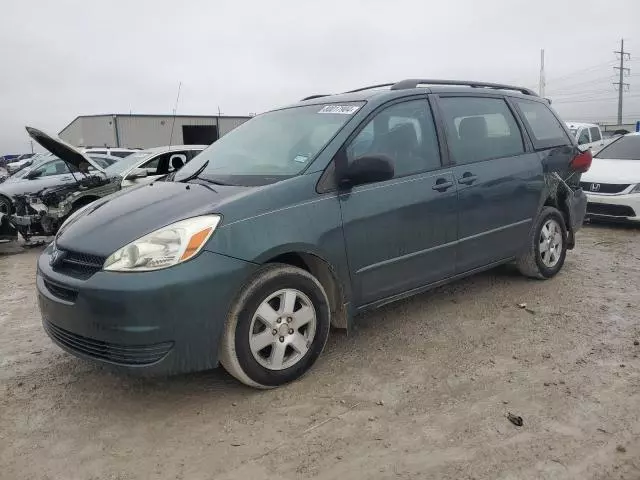 2005 Toyota Sienna CE