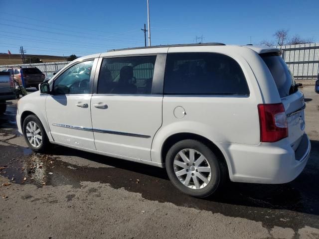 2013 Chrysler Town & Country Touring