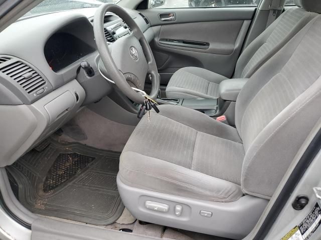 2005 Toyota Camry LE