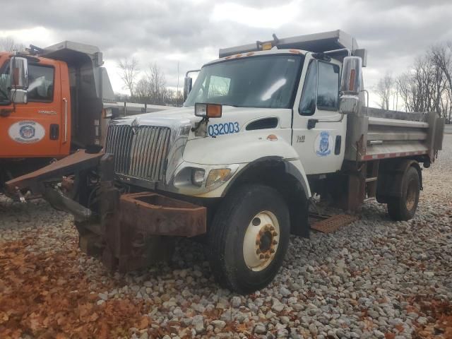 2003 International 7000 7400