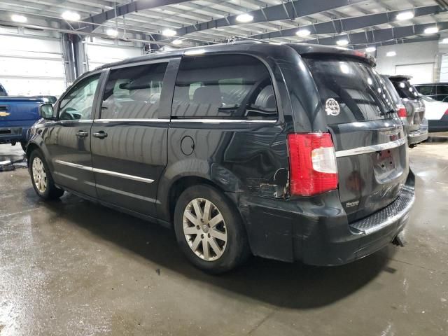 2013 Chrysler Town & Country Touring