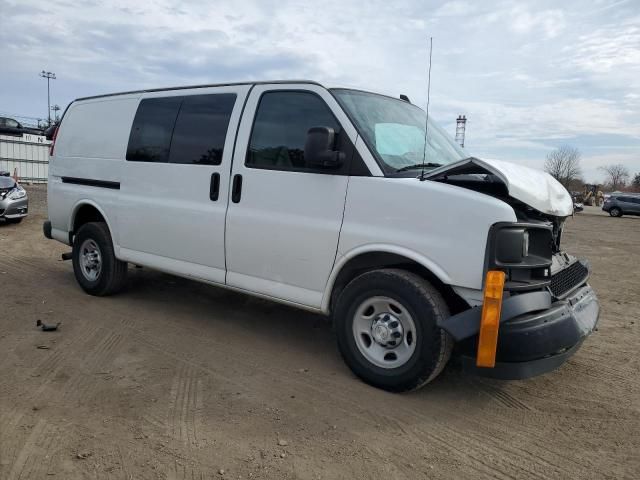 2017 Chevrolet Express G2500