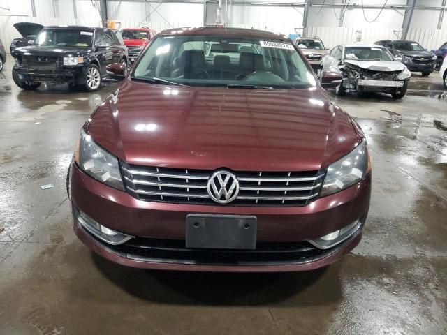 2014 Volkswagen Passat SEL