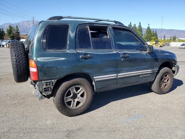 2004 Chevrolet Tracker