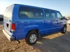 2004 Ford Econoline E350 Super Duty Wagon