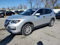 Vehiculos salvage en venta de Copart Bridgeton, MO: 2017 Nissan Rogue S