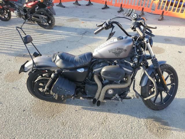 2017 Harley-Davidson XL883 Iron 883